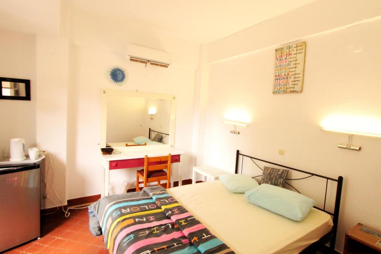 Avra Boutique Benitses (Corfu)